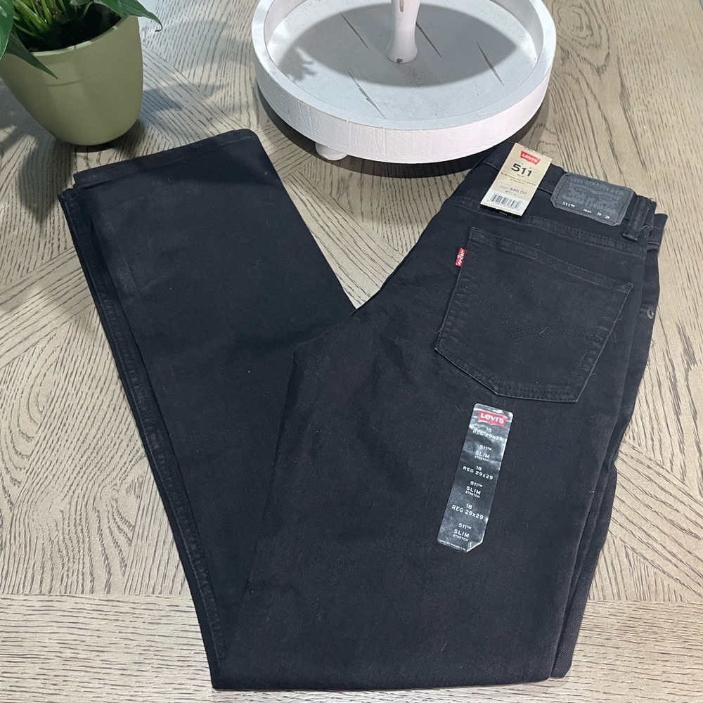 Levi’s 511 Slim Fit Jeans